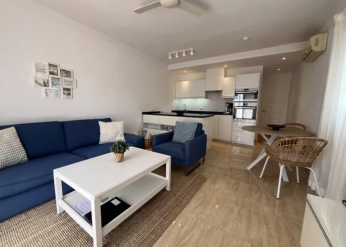 Las Palmas 2A Oasis Properties